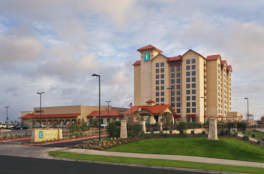 Embassy Suites By Hilton San Marcos Hotel Conference Center Екстер'єр фото